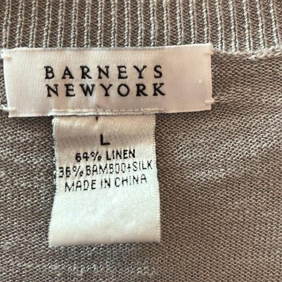 Barney’s NY V neck linen blend sweater - Picture 2 of 7